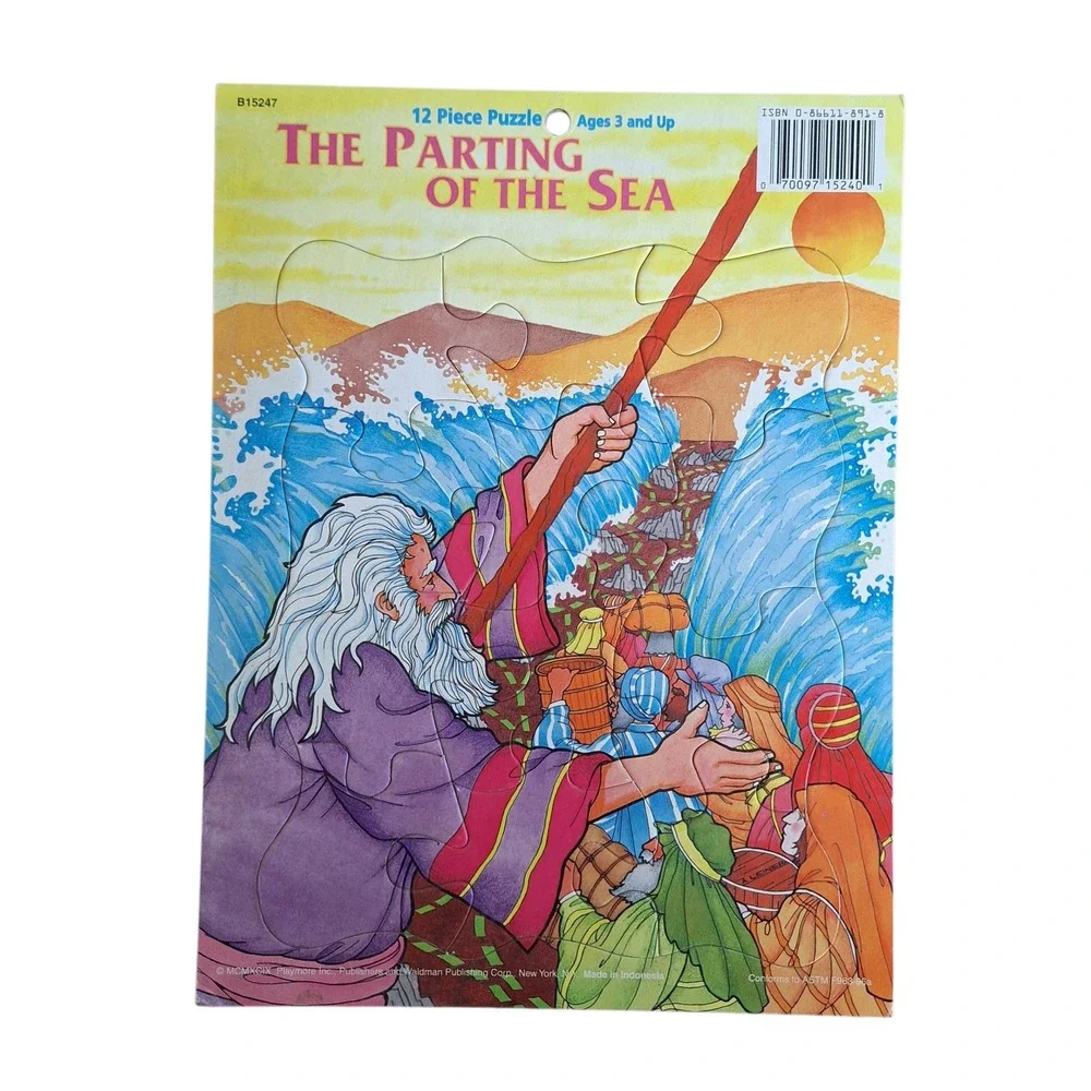 Moses and The Ten Commandments and Parting of the Sea 12 Piece‎ Puzzle Set